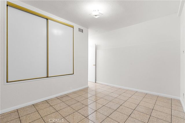 634 E Walnut, Burbank, CA 91501