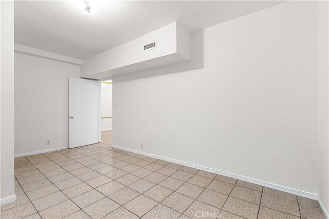 634 E Walnut, Burbank, CA 91501