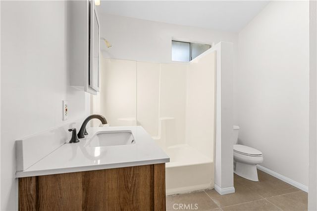 634 E Walnut, Burbank, CA 91501