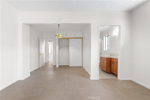 634 E Walnut, Burbank, CA 91501