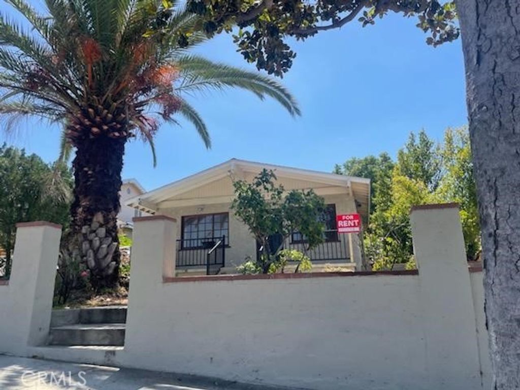 634 E Walnut, Burbank, CA 91501