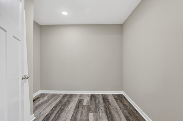 6 Monks Rd, Fayetteville, TN 37334