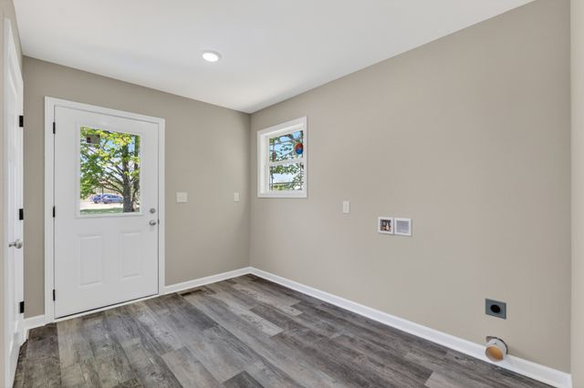 6 Monks Rd, Fayetteville, TN 37334