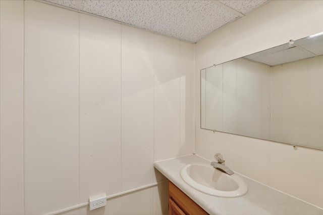 10206 Cricklewood Court, Portage, MI 49024