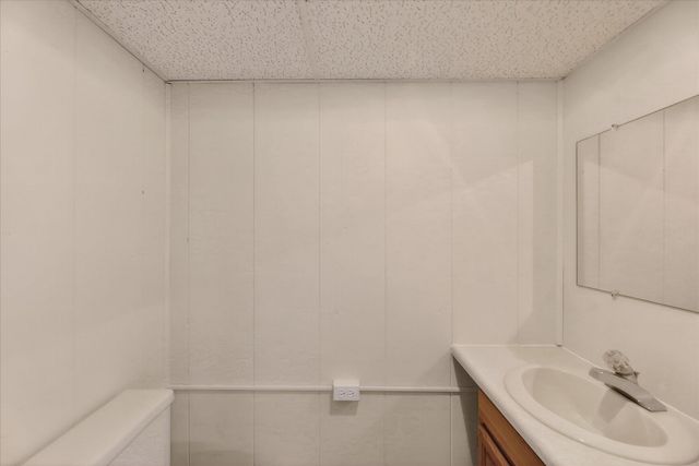 10206 Cricklewood Court, Portage, MI 49024