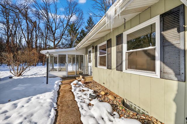 10206 Cricklewood Court, Portage, MI 49024