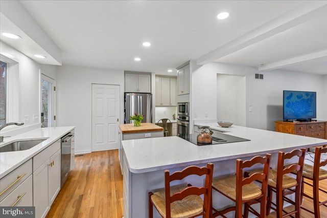 308 W WIND RD, Towson, MD 21204