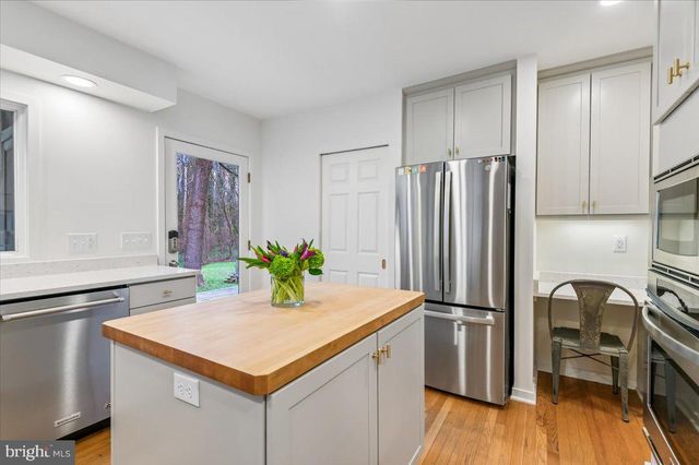 308 W WIND RD, Towson, MD 21204