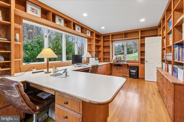 308 W WIND RD, Towson, MD 21204