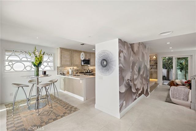 23 Canyon Crest, Corona Del Mar, CA 92625