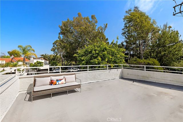 23 Canyon Crest, Corona Del Mar, CA 92625