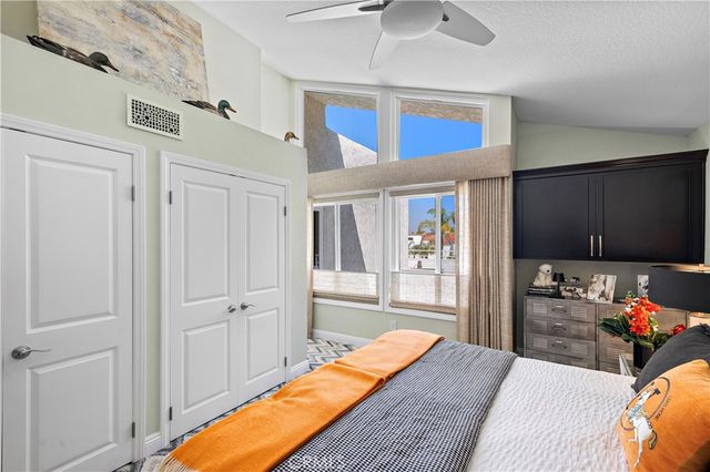 23 Canyon Crest, Corona Del Mar, CA 92625