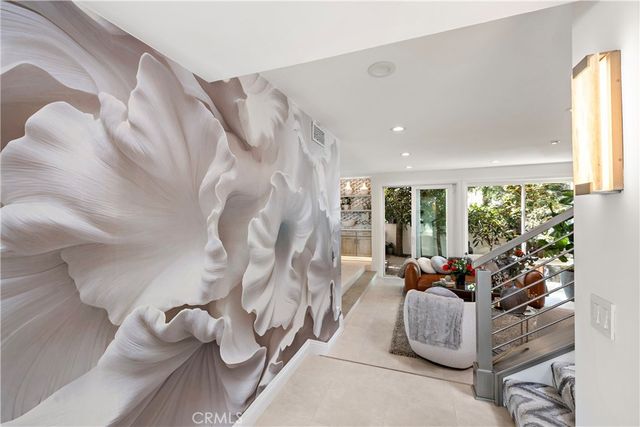 23 Canyon Crest, Corona Del Mar, CA 92625