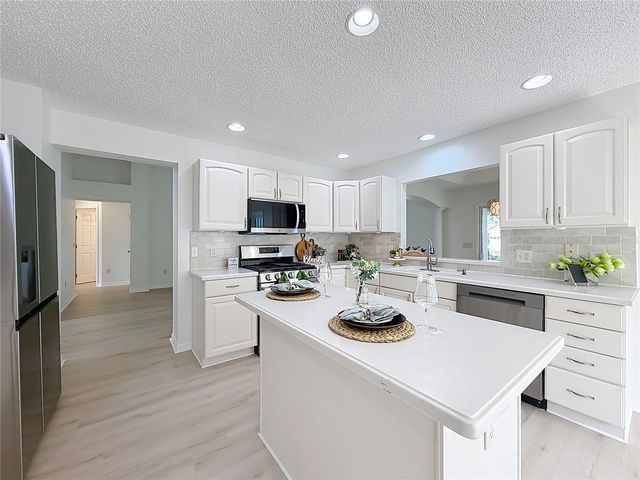 1577 OLAR COURT, The Villages, FL 32162