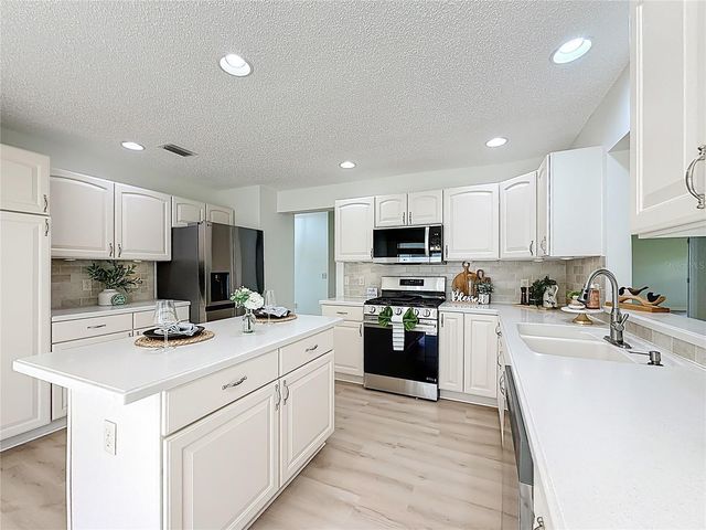 1577 OLAR COURT, The Villages, FL 32162