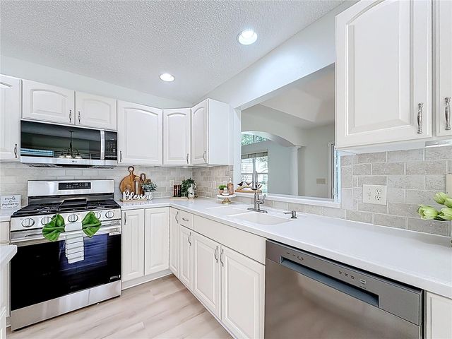 1577 OLAR COURT, The Villages, FL 32162