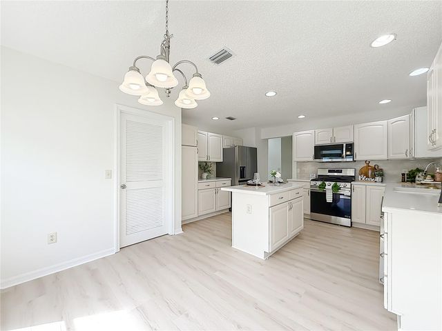 1577 OLAR COURT, The Villages, FL 32162