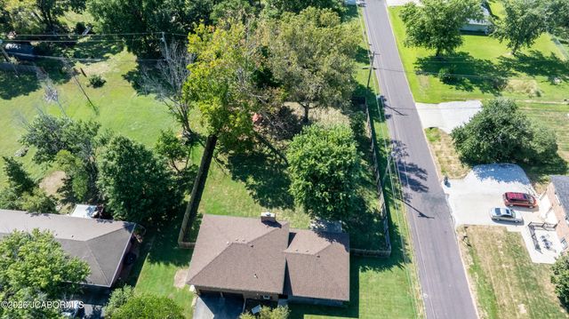 2455 N LAKELAND DRIVE, Columbia, MO 65202