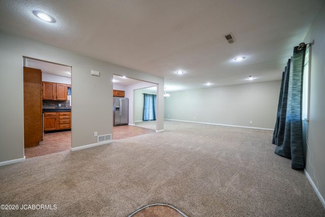2455 N LAKELAND DRIVE, Columbia, MO 65202