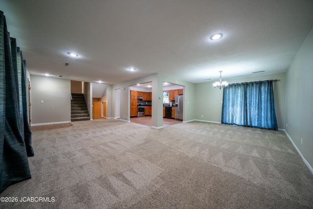 2455 N LAKELAND DRIVE, Columbia, MO 65202