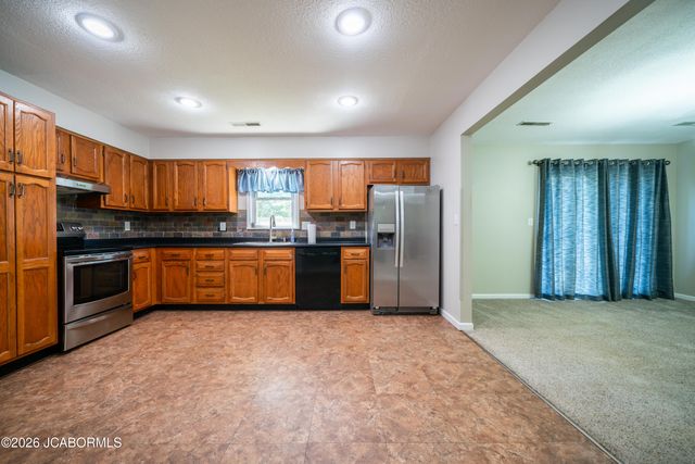 2455 N LAKELAND DRIVE, Columbia, MO 65202