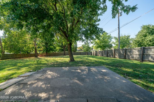 2455 N LAKELAND DRIVE, Columbia, MO 65202