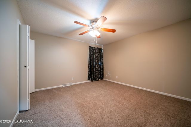 2455 N LAKELAND DRIVE, Columbia, MO 65202