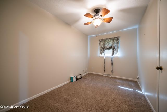 2455 N LAKELAND DRIVE, Columbia, MO 65202