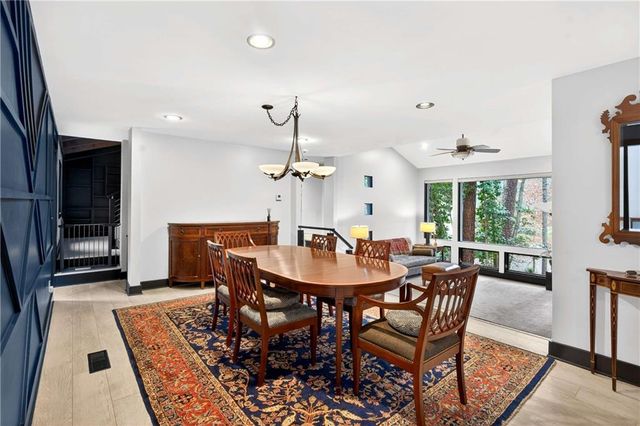 1008 Mcconnell Drive, Decatur, GA 30033