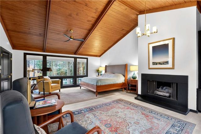 1008 Mcconnell Drive, Decatur, GA 30033