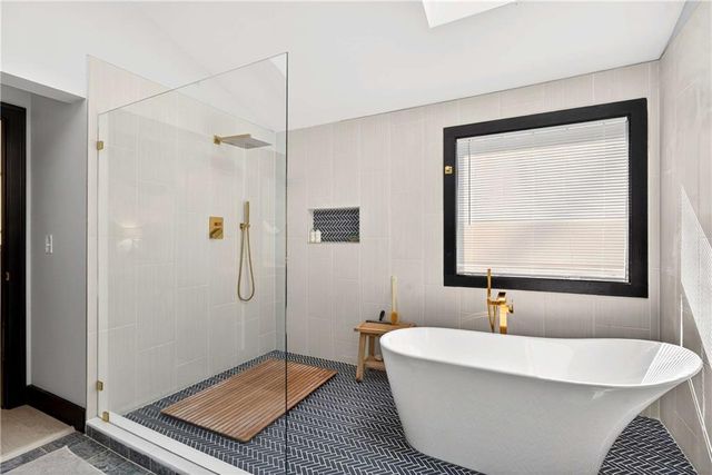 1008 Mcconnell Drive, Decatur, GA 30033