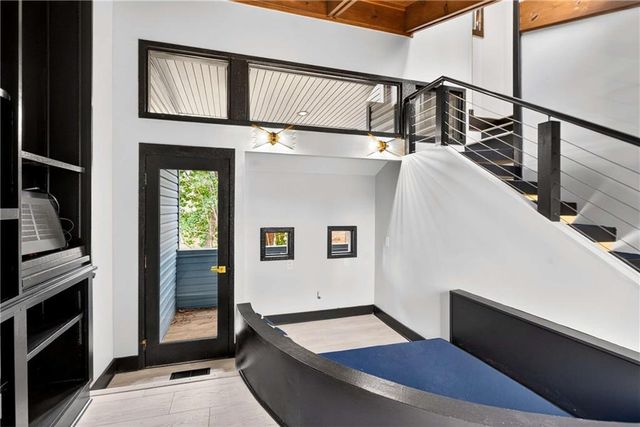 1008 Mcconnell Drive, Decatur, GA 30033