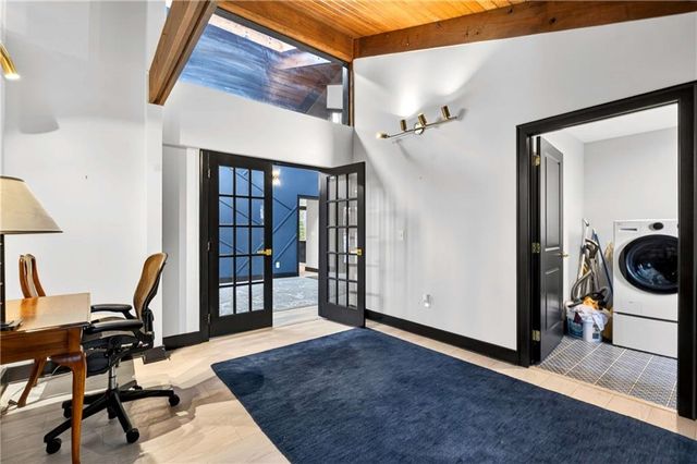 1008 Mcconnell Drive, Decatur, GA 30033