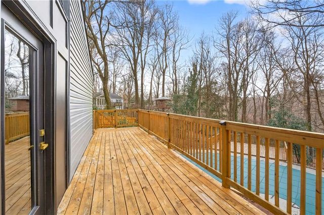 1008 Mcconnell Drive, Decatur, GA 30033