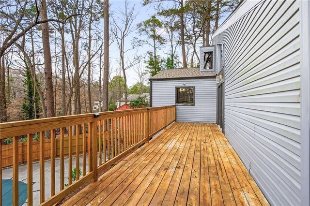 1008 Mcconnell Drive, Decatur, GA 30033