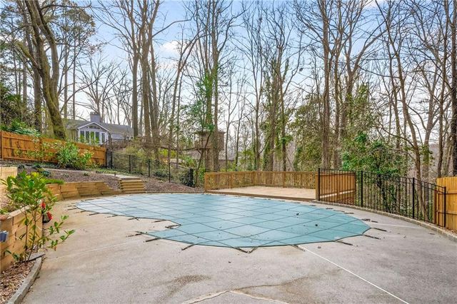 1008 Mcconnell Drive, Decatur, GA 30033