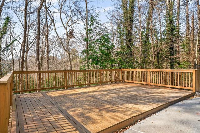 1008 Mcconnell Drive, Decatur, GA 30033