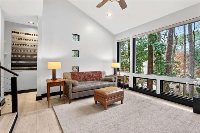 1008 Mcconnell Drive, Decatur, GA 30033