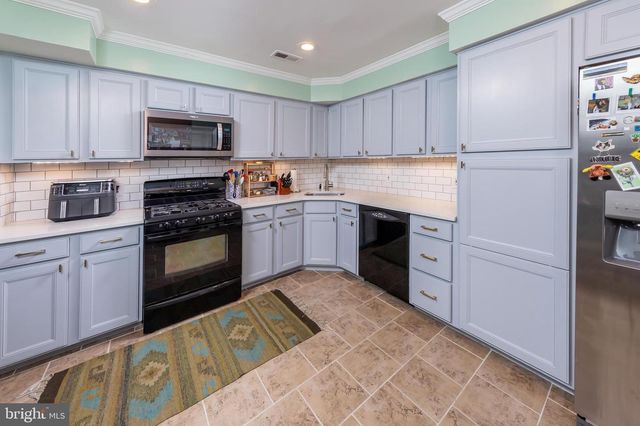 112 CINNAMON RD, Thorofare, NJ 08086