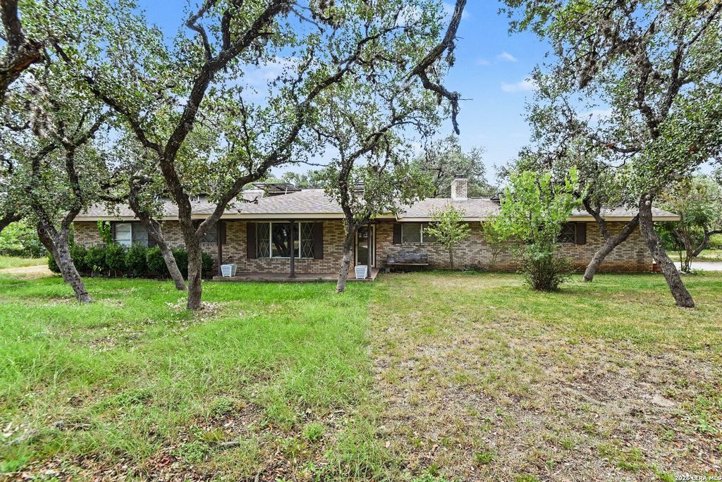 13430 FM 1560 N, Helotes, TX 78023