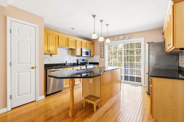 22 Tanglewood Park Drive 22, Haverhill, MA 01830