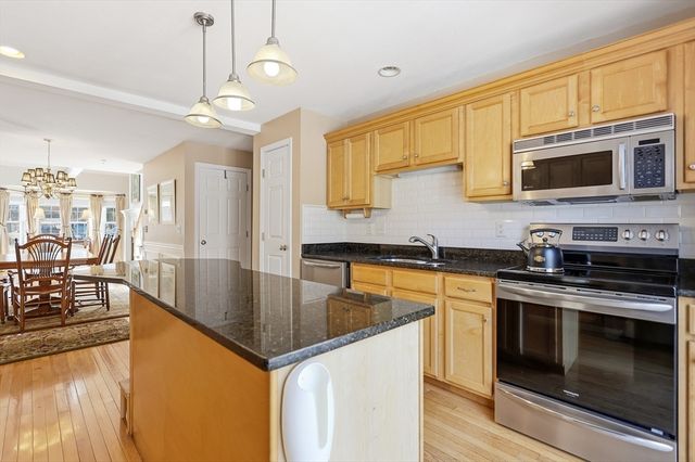 22 Tanglewood Park Drive 22, Haverhill, MA 01830