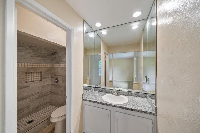 17315 Northern Star Drive, Houston, TX 77084