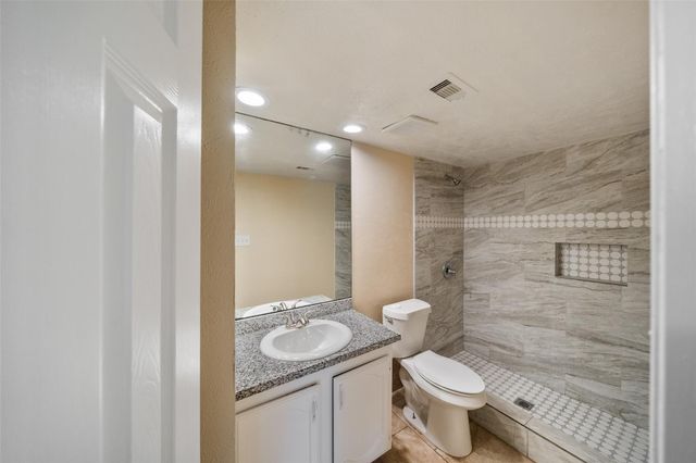 17315 Northern Star Drive, Houston, TX 77084