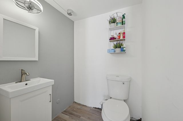 827 E 194th Street 827, Glenwood, IL 60425