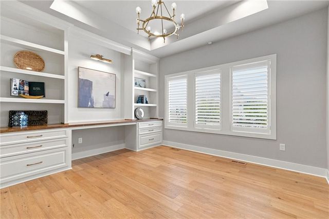 9311 W 168th Terrace, Overland Park, KS 66085