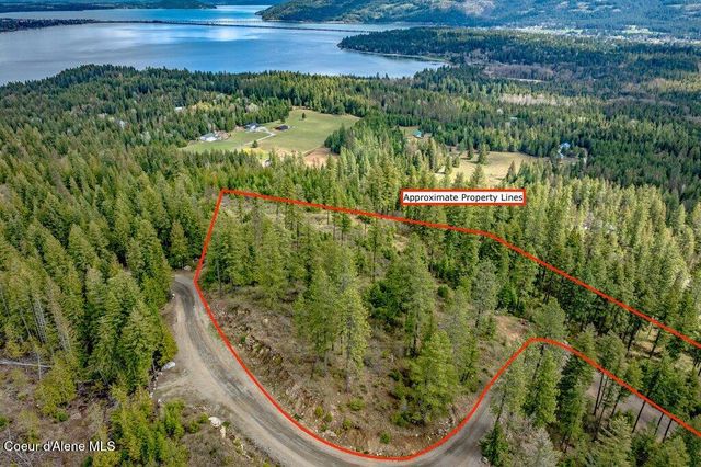 1025 Mountain Ridge DR, Sagle, ID 83860