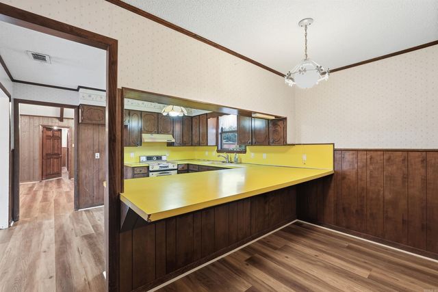 10 Starr Ln, Conway, AR 72032