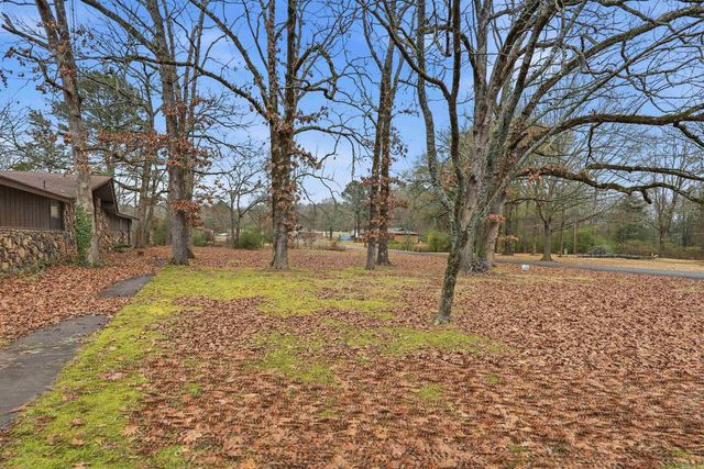 10 Starr Ln, Conway, AR 72032