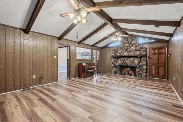 10 Starr Ln, Conway, AR 72032